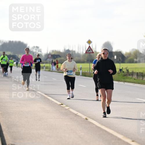12.04.2026 - 45. Internationalen Wilhelmsburger Insellauf Dr. Thomas Lammeyer http://msf.ph/oto/9449756 12.04.2026 10:39:53 Laufen 2435, 2137 meine-sportfotos.de