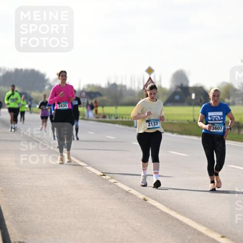 12.04.2026 - 45. Internationalen Wilhelmsburger Insellauf Dr. Thomas Lammeyer http://msf.ph/oto/9449761 12.04.2026 10:39:56 Laufen 2435, 2137, 3607 meine-sportfotos.de