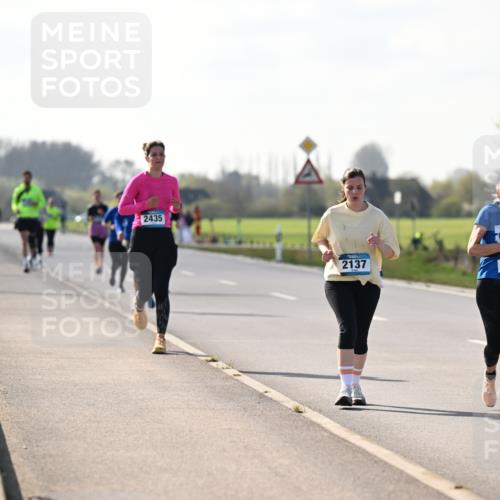 12.04.2026 - 45. Internationalen Wilhelmsburger Insellauf Dr. Thomas Lammeyer http://msf.ph/oto/9449768 12.04.2026 10:39:57 Laufen 2435, 2137, 3607 meine-sportfotos.de