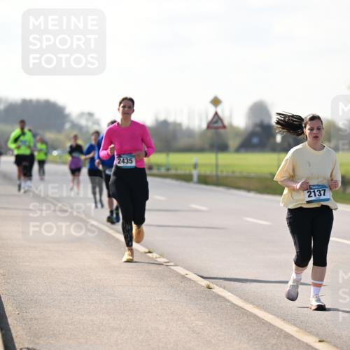 12.04.2026 - 45. Internationalen Wilhelmsburger Insellauf Dr. Thomas Lammeyer http://msf.ph/oto/9449777 12.04.2026 10:39:58 Laufen 2435, 2137, 3607 meine-sportfotos.de