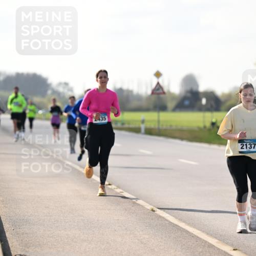 12.04.2026 - 45. Internationalen Wilhelmsburger Insellauf Dr. Thomas Lammeyer http://msf.ph/oto/9449780 12.04.2026 10:39:58 Laufen 435, 2137 meine-sportfotos.de