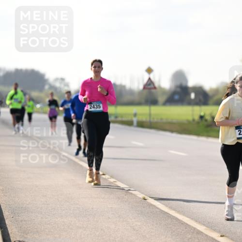 12.04.2026 - 45. Internationalen Wilhelmsburger Insellauf Dr. Thomas Lammeyer http://msf.ph/oto/9449781 12.04.2026 10:39:58 Laufen 2435, 2137 meine-sportfotos.de