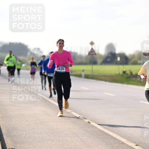 12.04.2026 - 45. Internationalen Wilhelmsburger Insellauf Dr. Thomas Lammeyer http://msf.ph/oto/9449783 12.04.2026 10:39:59 Laufen 2435, 2137 meine-sportfotos.de
