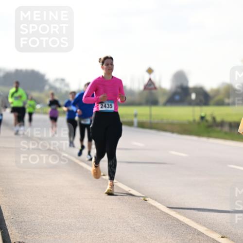 12.04.2026 - 45. Internationalen Wilhelmsburger Insellauf Dr. Thomas Lammeyer http://msf.ph/oto/9449785 12.04.2026 10:39:59 Laufen 2435, 2137 meine-sportfotos.de