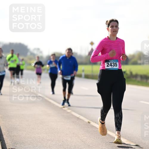 12.04.2026 - 45. Internationalen Wilhelmsburger Insellauf Dr. Thomas Lammeyer http://msf.ph/oto/9449799 12.04.2026 10:40:01 Laufen 2435 meine-sportfotos.de