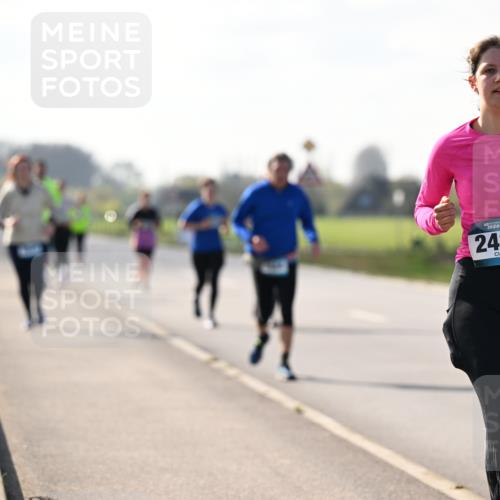 12.04.2026 - 45. Internationalen Wilhelmsburger Insellauf Dr. Thomas Lammeyer http://msf.ph/oto/9449808 12.04.2026 10:40:02 Laufen 2435 meine-sportfotos.de