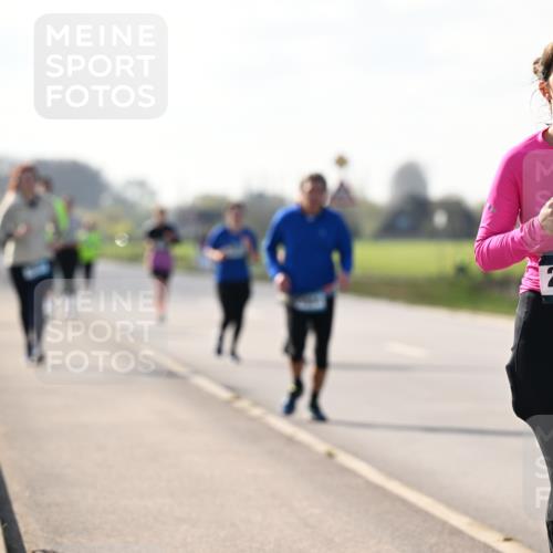 12.04.2026 - 45. Internationalen Wilhelmsburger Insellauf Dr. Thomas Lammeyer http://msf.ph/oto/9449809 12.04.2026 10:40:03 Laufen 2435 meine-sportfotos.de