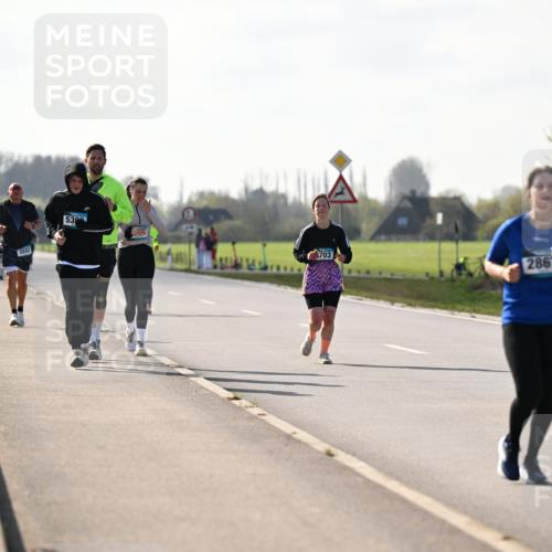 12.04.2026 - 45. Internationalen Wilhelmsburger Insellauf Dr. Thomas Lammeyer http://msf.ph/oto/9449843 12.04.2026 10:40:09 Laufen 3202, 2, 2861, 28 meine-sportfotos.de