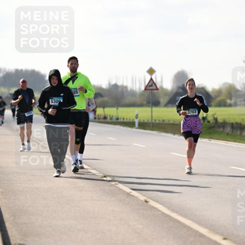 12.04.2026 - 45. Internationalen Wilhelmsburger Insellauf Dr. Thomas Lammeyer http://msf.ph/oto/9449857 12.04.2026 10:40:12 Laufen 5300, 3202, 85, 3703 meine-sportfotos.de
