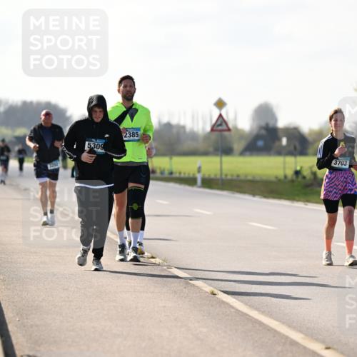 12.04.2026 - 45. Internationalen Wilhelmsburger Insellauf Dr. Thomas Lammeyer http://msf.ph/oto/9449862 12.04.2026 10:40:13 Laufen 3202, 5309, 2385, 3703 meine-sportfotos.de