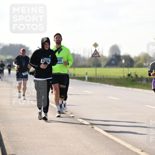 12.04.2026 - 45. Internationalen Wilhelmsburger Insellauf Dr. Thomas Lammeyer http://msf.ph/oto/9449866 12.04.2026 10:40:13 Laufen 3202, 5309, 85, 3703 meine-sportfotos.de