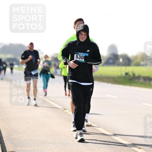 12.04.2026 - 45. Internationalen Wilhelmsburger Insellauf Dr. Thomas Lammeyer http://msf.ph/oto/9449883 12.04.2026 10:40:16 Laufen 530 meine-sportfotos.de
