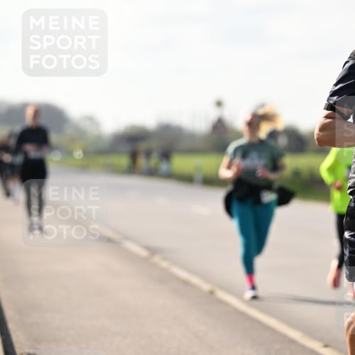 12.04.2026 - 45. Internationalen Wilhelmsburger Insellauf Dr. Thomas Lammeyer http://msf.ph/oto/9449924 12.04.2026 10:40:23 Laufen 320 meine-sportfotos.de