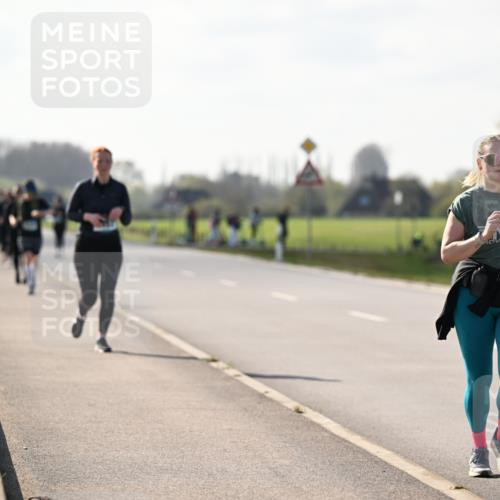 12.04.2026 - 45. Internationalen Wilhelmsburger Insellauf Dr. Thomas Lammeyer http://msf.ph/oto/9449929 12.04.2026 10:40:24 Laufen 2024, 23 meine-sportfotos.de