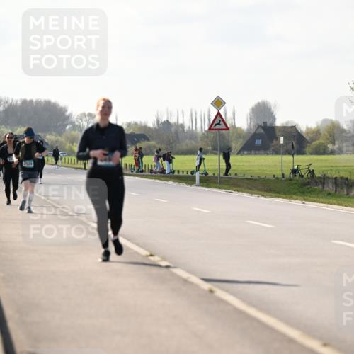 12.04.2026 - 45. Internationalen Wilhelmsburger Insellauf Dr. Thomas Lammeyer http://msf.ph/oto/9449933 12.04.2026 10:40:26 Laufen 2528 meine-sportfotos.de
