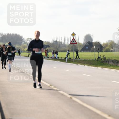 12.04.2026 - 45. Internationalen Wilhelmsburger Insellauf Dr. Thomas Lammeyer http://msf.ph/oto/9449934 12.04.2026 10:40:26 Laufen 2523 meine-sportfotos.de
