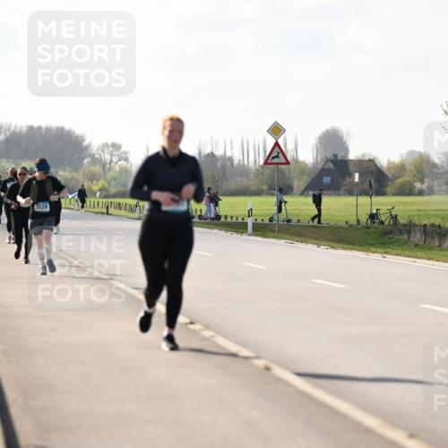 12.04.2026 - 45. Internationalen Wilhelmsburger Insellauf Dr. Thomas Lammeyer http://msf.ph/oto/9449936 12.04.2026 10:40:27 Laufen 2528 meine-sportfotos.de