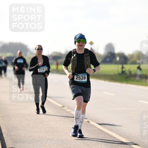 12.04.2026 - 45. Internationalen Wilhelmsburger Insellauf Dr. Thomas Lammeyer http://msf.ph/oto/9449975 12.04.2026 10:40:35 Laufen 2157, 2528 meine-sportfotos.de