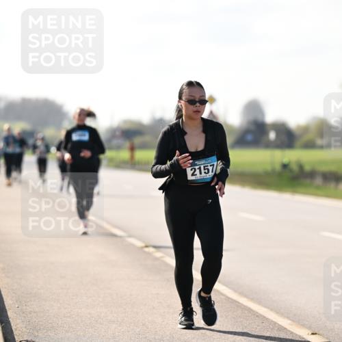 12.04.2026 - 45. Internationalen Wilhelmsburger Insellauf Dr. Thomas Lammeyer http://msf.ph/oto/9449987 12.04.2026 10:40:38 Laufen 2157 meine-sportfotos.de