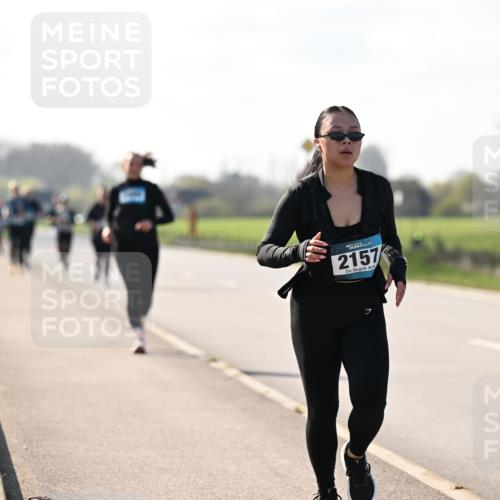 12.04.2026 - 45. Internationalen Wilhelmsburger Insellauf Dr. Thomas Lammeyer http://msf.ph/oto/9449992 12.04.2026 10:40:39 Laufen 2157 meine-sportfotos.de