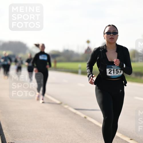12.04.2026 - 45. Internationalen Wilhelmsburger Insellauf Dr. Thomas Lammeyer http://msf.ph/oto/9449995 12.04.2026 10:40:39 Laufen 2157, 7 meine-sportfotos.de