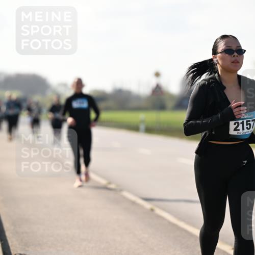 12.04.2026 - 45. Internationalen Wilhelmsburger Insellauf Dr. Thomas Lammeyer http://msf.ph/oto/9449998 12.04.2026 10:40:39 Laufen 2157 meine-sportfotos.de