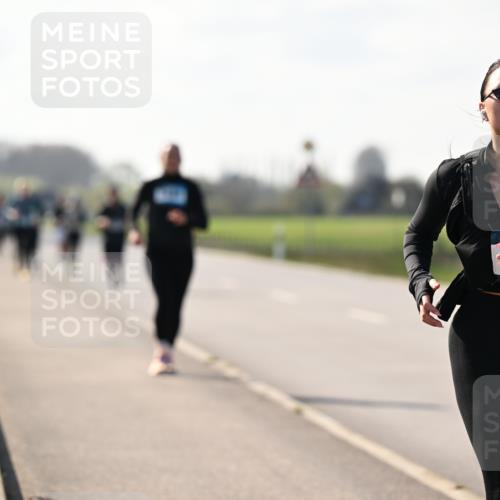12.04.2026 - 45. Internationalen Wilhelmsburger Insellauf Dr. Thomas Lammeyer http://msf.ph/oto/9450001 12.04.2026 10:40:40 Laufen 7 meine-sportfotos.de