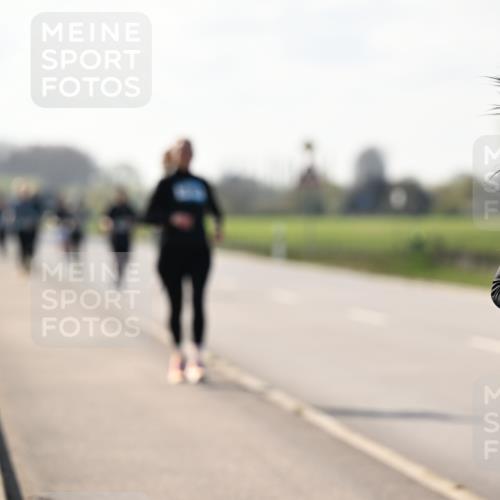 12.04.2026 - 45. Internationalen Wilhelmsburger Insellauf Dr. Thomas Lammeyer http://msf.ph/oto/9450004 12.04.2026 10:40:40 Laufen  meine-sportfotos.de