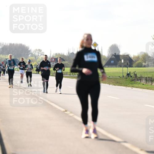 12.04.2026 - 45. Internationalen Wilhelmsburger Insellauf Dr. Thomas Lammeyer http://msf.ph/oto/9450006 12.04.2026 10:40:42 Laufen 5422, 2, 2510 meine-sportfotos.de