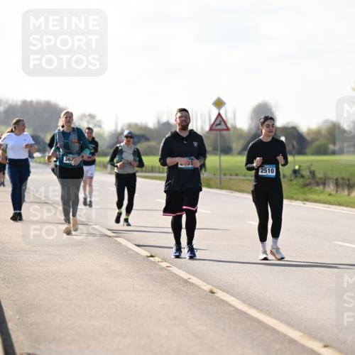 12.04.2026 - 45. Internationalen Wilhelmsburger Insellauf Dr. Thomas Lammeyer http://msf.ph/oto/9450017 12.04.2026 10:40:50 Laufen 362, 2510 meine-sportfotos.de