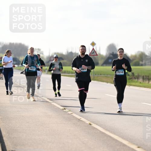 12.04.2026 - 45. Internationalen Wilhelmsburger Insellauf Dr. Thomas Lammeyer http://msf.ph/oto/9450020 12.04.2026 10:40:50 Laufen 3622, 3681, 2510 meine-sportfotos.de