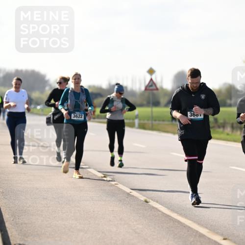 12.04.2026 - 45. Internationalen Wilhelmsburger Insellauf Dr. Thomas Lammeyer http://msf.ph/oto/9450037 12.04.2026 10:40:52 Laufen 3601, 3622, 2510 meine-sportfotos.de