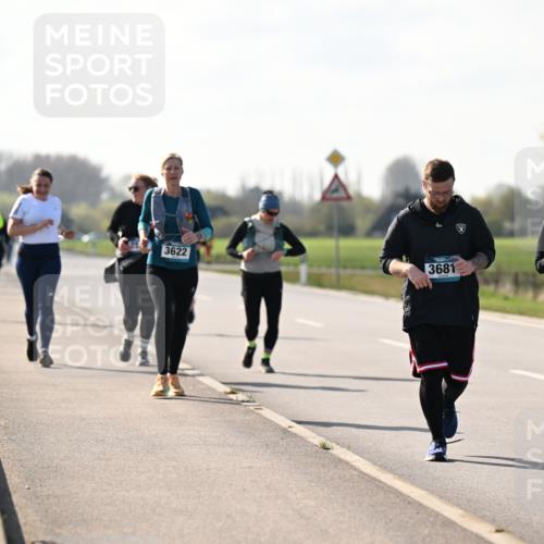 12.04.2026 - 45. Internationalen Wilhelmsburger Insellauf Dr. Thomas Lammeyer http://msf.ph/oto/9450038 12.04.2026 10:40:52 Laufen 3622, 3681, 2510 meine-sportfotos.de