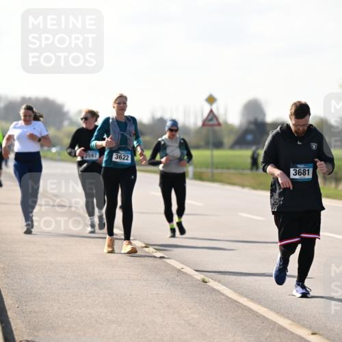 12.04.2026 - 45. Internationalen Wilhelmsburger Insellauf Dr. Thomas Lammeyer http://msf.ph/oto/9450041 12.04.2026 10:40:53 Laufen 2597, 3622, 2510, 3681 meine-sportfotos.de