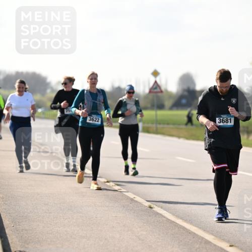 12.04.2026 - 45. Internationalen Wilhelmsburger Insellauf Dr. Thomas Lammeyer http://msf.ph/oto/9450042 12.04.2026 10:40:53 Laufen 3622, 3681, 2510 meine-sportfotos.de