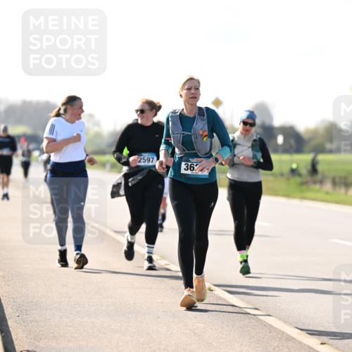 12.04.2026 - 45. Internationalen Wilhelmsburger Insellauf Dr. Thomas Lammeyer http://msf.ph/oto/9450053 12.04.2026 10:40:55 Laufen 2597, 367 meine-sportfotos.de