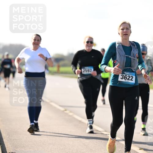 12.04.2026 - 45. Internationalen Wilhelmsburger Insellauf Dr. Thomas Lammeyer http://msf.ph/oto/9450067 12.04.2026 10:40:57 Laufen 2597, 3622, 8 meine-sportfotos.de