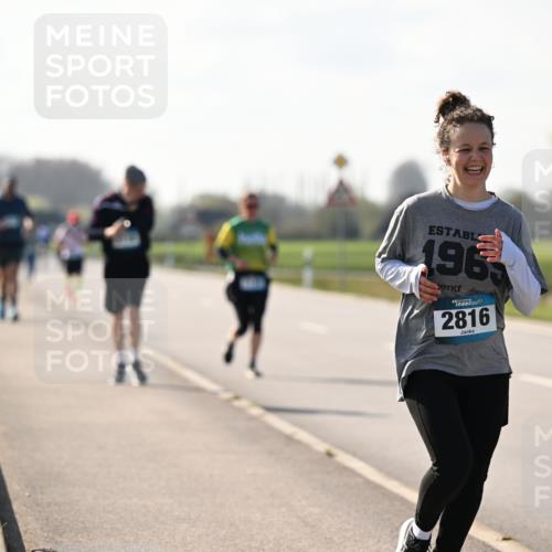 12.04.2026 - 45. Internationalen Wilhelmsburger Insellauf Dr. Thomas Lammeyer http://msf.ph/oto/9450082 12.04.2026 10:41:04 Laufen 196, 4, 2816 meine-sportfotos.de