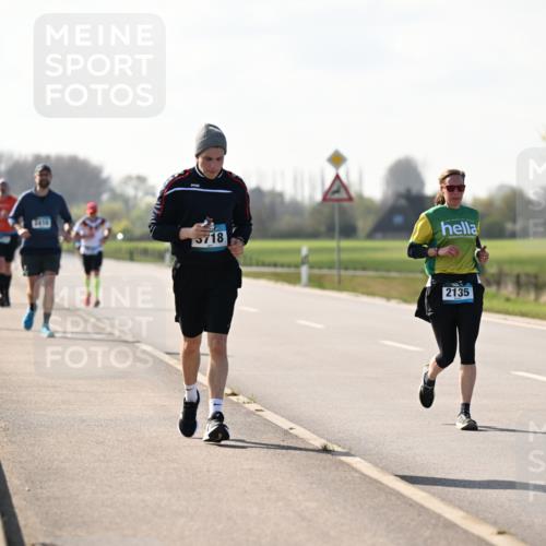 12.04.2026 - 45. Internationalen Wilhelmsburger Insellauf Dr. Thomas Lammeyer http://msf.ph/oto/9450085 12.04.2026 10:41:07 Laufen 5718, 2135 meine-sportfotos.de