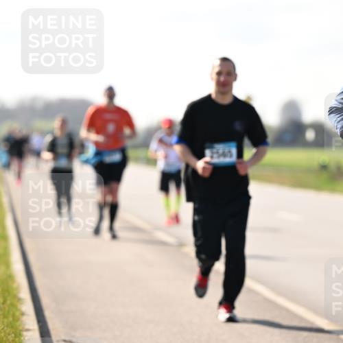 12.04.2026 - 45. Internationalen Wilhelmsburger Insellauf Dr. Thomas Lammeyer http://msf.ph/oto/9450135 12.04.2026 10:41:17 Laufen 241 meine-sportfotos.de