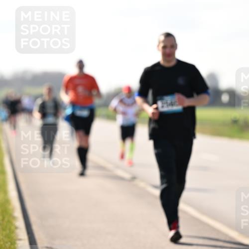 12.04.2026 - 45. Internationalen Wilhelmsburger Insellauf Dr. Thomas Lammeyer http://msf.ph/oto/9450137 12.04.2026 10:41:17 Laufen  meine-sportfotos.de
