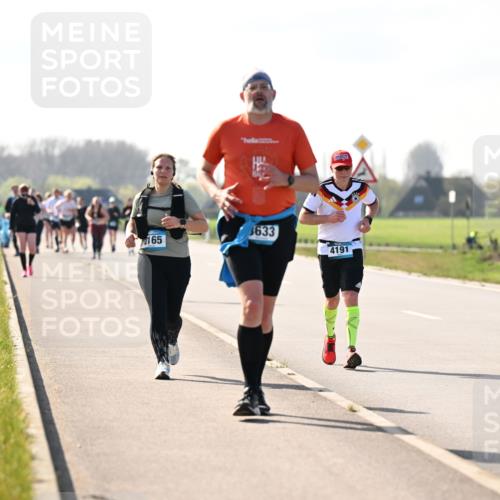 12.04.2026 - 45. Internationalen Wilhelmsburger Insellauf Dr. Thomas Lammeyer http://msf.ph/oto/9450152 12.04.2026 10:41:20 Laufen 165, 633, 4191 meine-sportfotos.de
