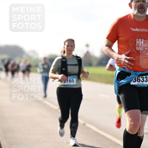 12.04.2026 - 45. Internationalen Wilhelmsburger Insellauf Dr. Thomas Lammeyer http://msf.ph/oto/9450168 12.04.2026 10:41:23 Laufen 30, 165, 3633 meine-sportfotos.de