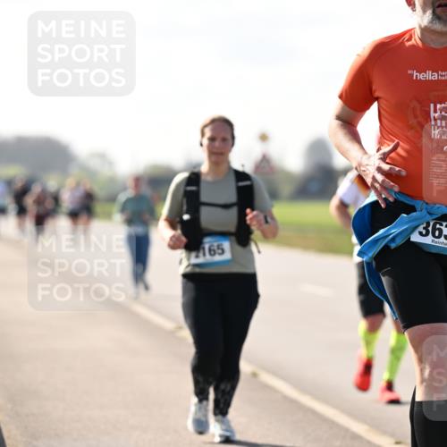 12.04.2026 - 45. Internationalen Wilhelmsburger Insellauf Dr. Thomas Lammeyer http://msf.ph/oto/9450169 12.04.2026 10:41:24 Laufen 30, 2165, 3633 meine-sportfotos.de