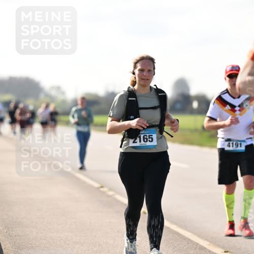 12.04.2026 - 45. Internationalen Wilhelmsburger Insellauf Dr. Thomas Lammeyer http://msf.ph/oto/9450171 12.04.2026 10:41:24 Laufen 2165, 4191, 36 meine-sportfotos.de