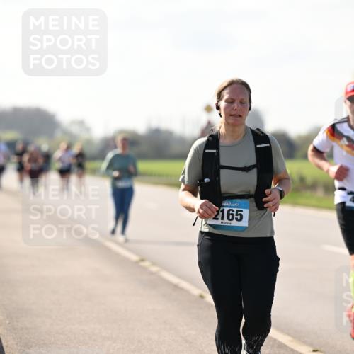 12.04.2026 - 45. Internationalen Wilhelmsburger Insellauf Dr. Thomas Lammeyer http://msf.ph/oto/9450175 12.04.2026 10:41:25 Laufen 2165, 4191 meine-sportfotos.de