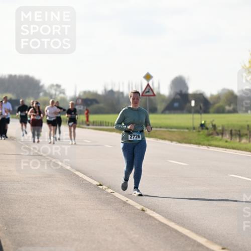 12.04.2026 - 45. Internationalen Wilhelmsburger Insellauf Dr. Thomas Lammeyer http://msf.ph/oto/9450187 12.04.2026 10:41:28 Laufen 2726 meine-sportfotos.de