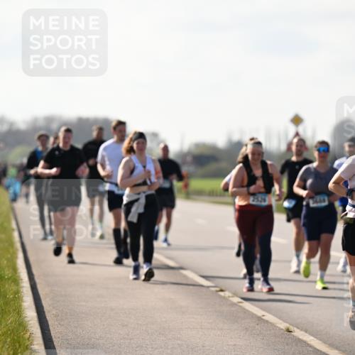 12.04.2026 - 45. Internationalen Wilhelmsburger Insellauf Dr. Thomas Lammeyer http://msf.ph/oto/9450233 12.04.2026 10:41:41 Laufen 2520, 3600, 3847, 38 meine-sportfotos.de
