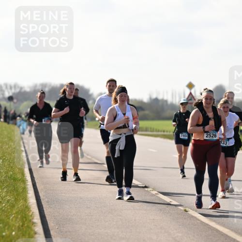 12.04.2026 - 45. Internationalen Wilhelmsburger Insellauf Dr. Thomas Lammeyer http://msf.ph/oto/9450244 12.04.2026 10:41:44 Laufen 2404, 2526, 833, 3688 meine-sportfotos.de