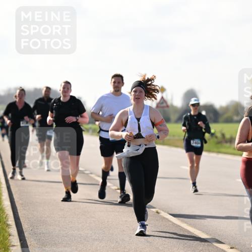 12.04.2026 - 45. Internationalen Wilhelmsburger Insellauf Dr. Thomas Lammeyer http://msf.ph/oto/9450253 12.04.2026 10:41:45 Laufen 2526 meine-sportfotos.de